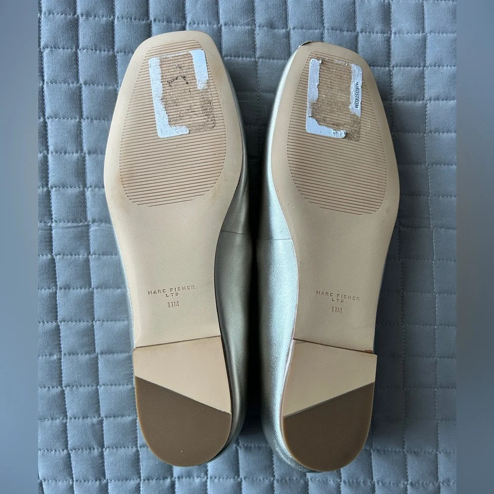 Brand New! Marc Fisher “Urella” Gold Mary Jane Flats - Picture 8 of 9